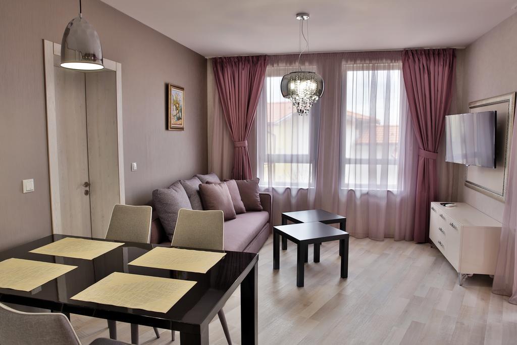 Black Sea Royal Villa روغاشيفو المظهر الخارجي الصورة